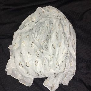 Light teal gold teardrop scarf